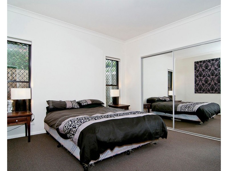 1 and 2/6 Ferguson Avenue, Buderim QLD 4556