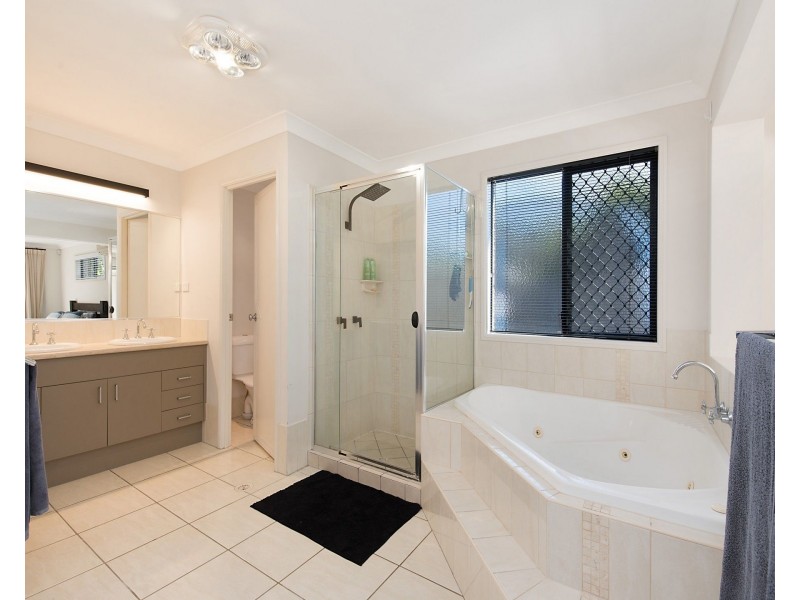 23 Figbird Crescent, Buderim QLD 4556