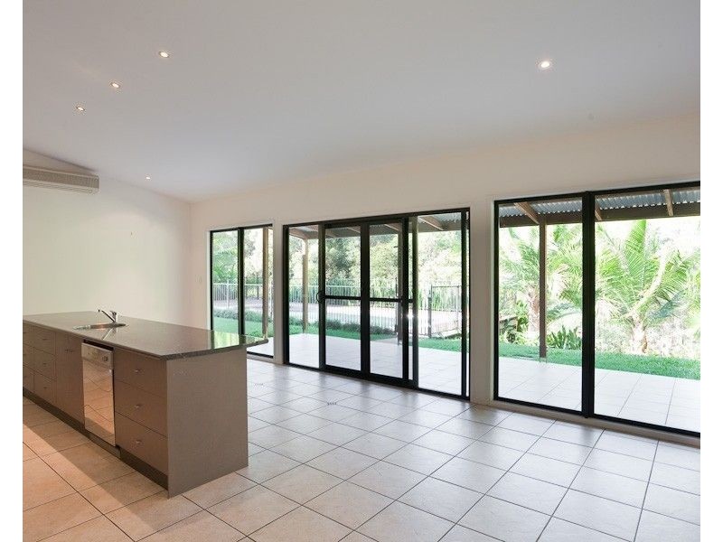 27 Toulambi Drive, Buderim QLD 4556