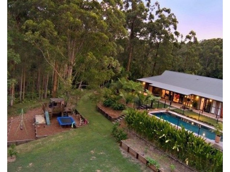 27 Toulambi Drive, Buderim QLD 4556