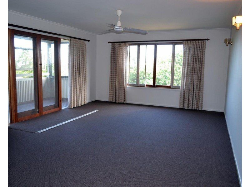 4 Scenic Avenue, Buderim QLD 4556