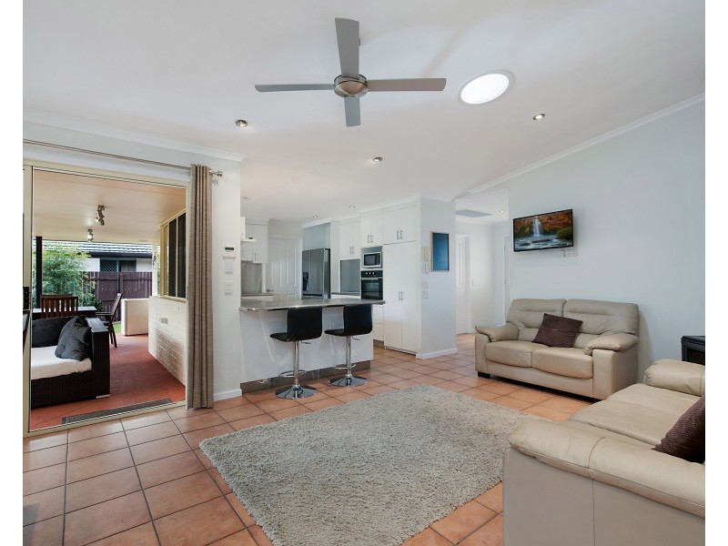 89 Jingellic Drive, Buderim QLD 4556