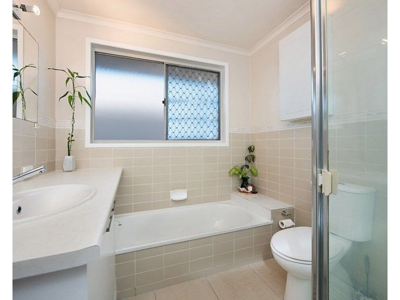 40 Balyata Street, Warana QLD 4575