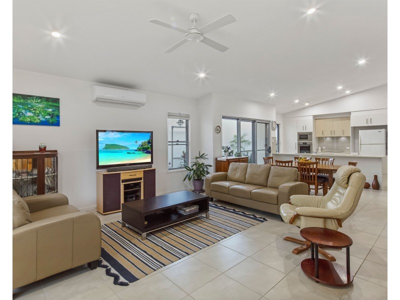 70/25 Owen Creek Road, Forest Glen QLD 4556