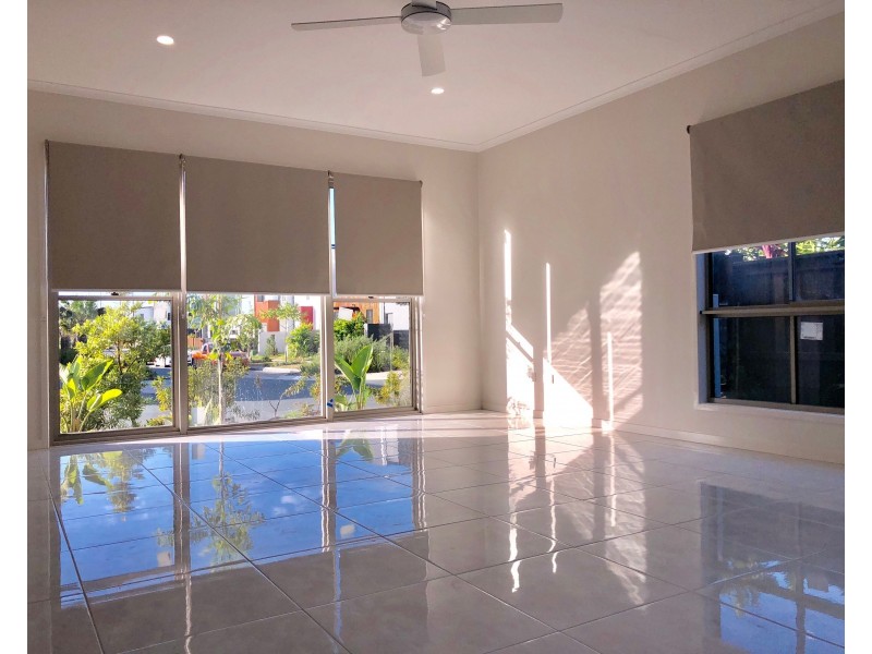 39 Tinnanbar Terrace, Maroochydore QLD 4558