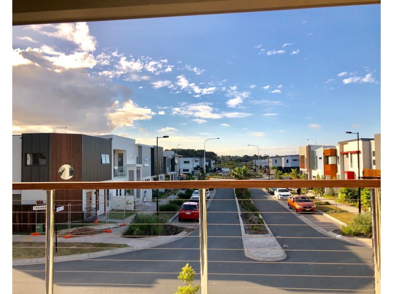 39 Tinnanbar Terrace, Maroochydore QLD 4558