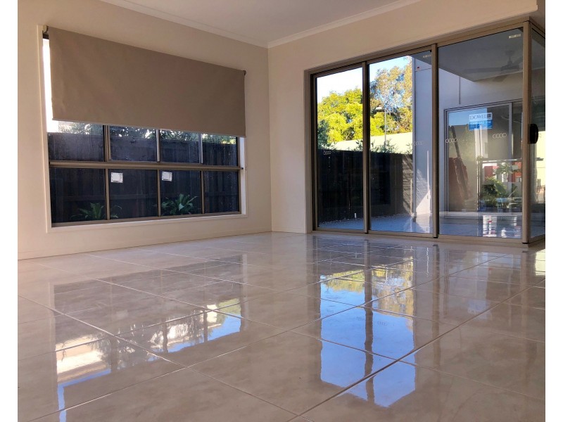 39 Tinnanbar Terrace, Maroochydore QLD 4558