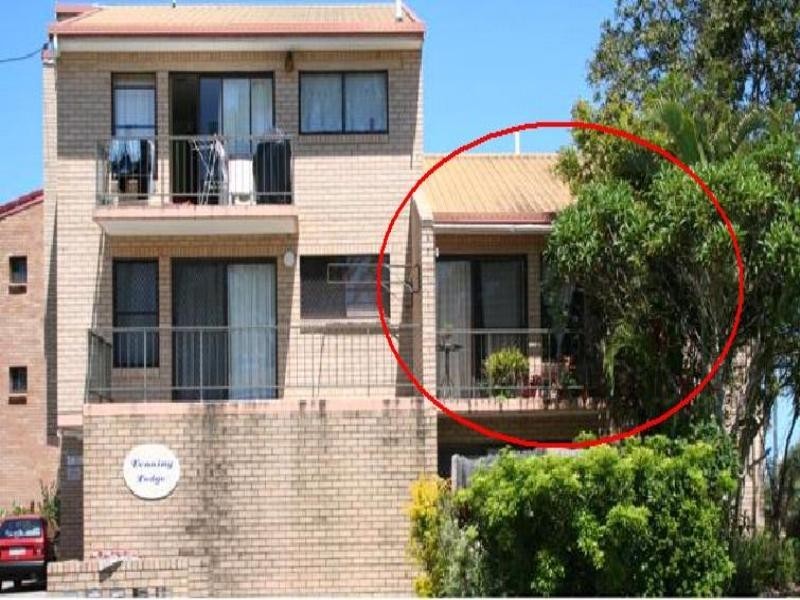 2/36 Goonawarra Drive, Mooloolaba QLD 4557