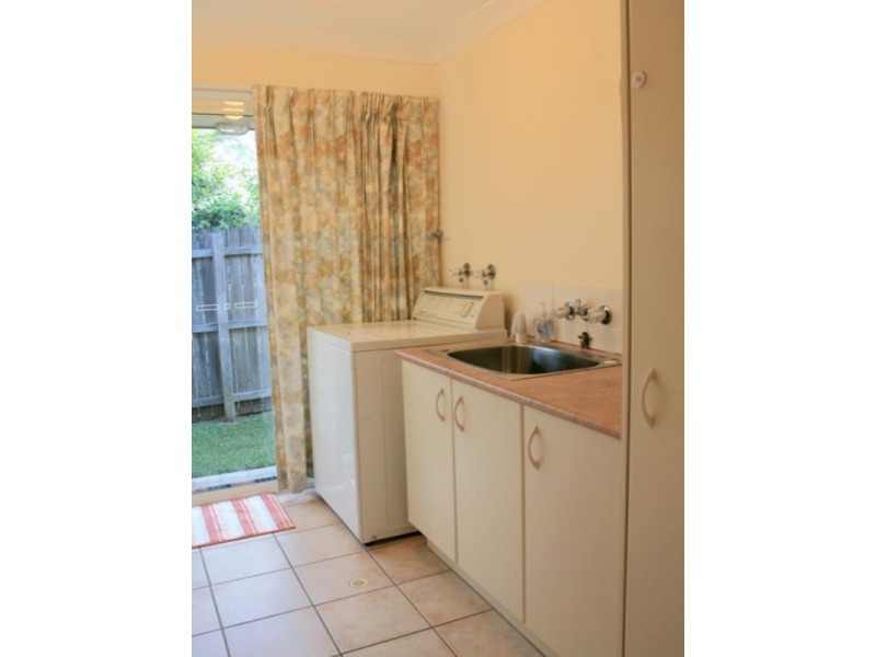 22 Oxford Close, Sippy Downs QLD 4556