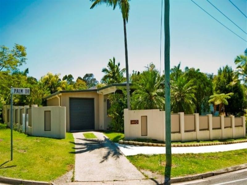 3 Palm Drive, Mooloolaba QLD 4557