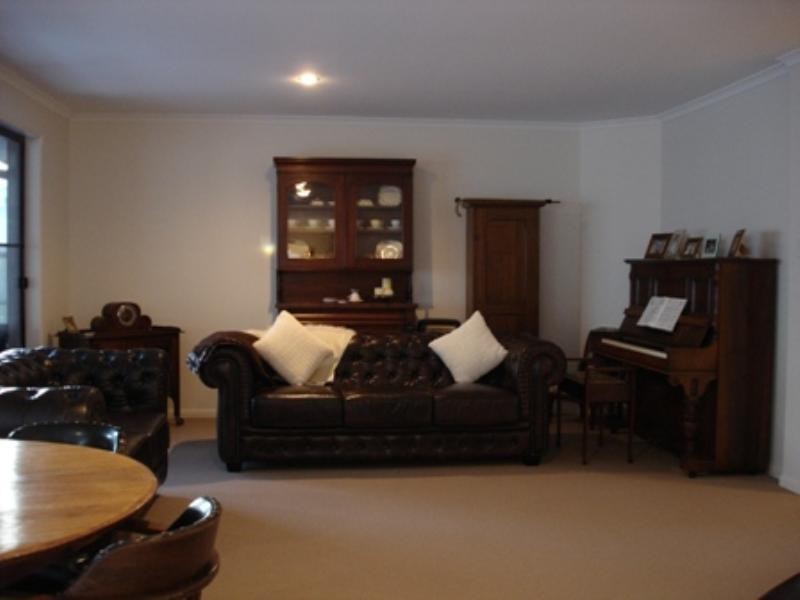 11 Rosslare Court, Kuluin QLD 4558