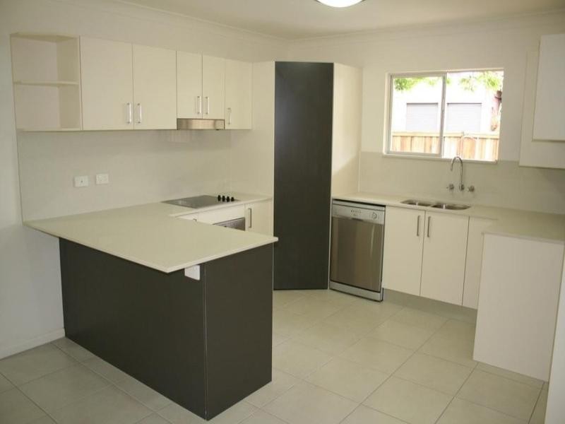 1/11 Allamanda Avenue, Buderim QLD 4556