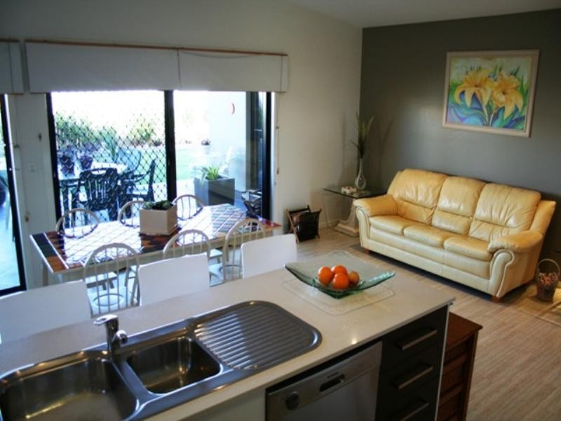 10 Bateman Street, Sippy Downs QLD 4556