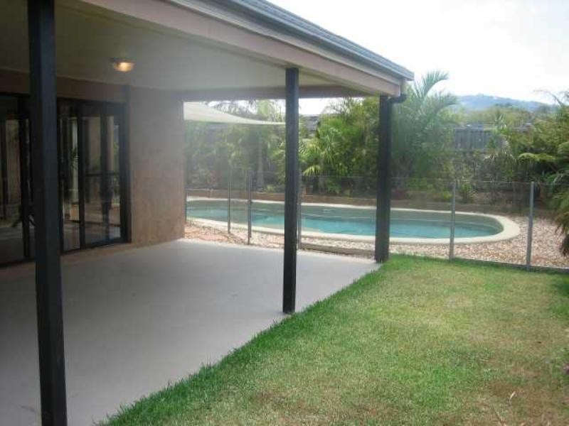 14 Petigrain Avenue, Palmwoods QLD 4555