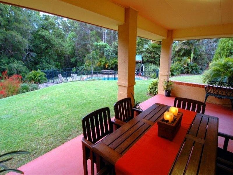 16 Pirianda Grove, Mons QLD 4556