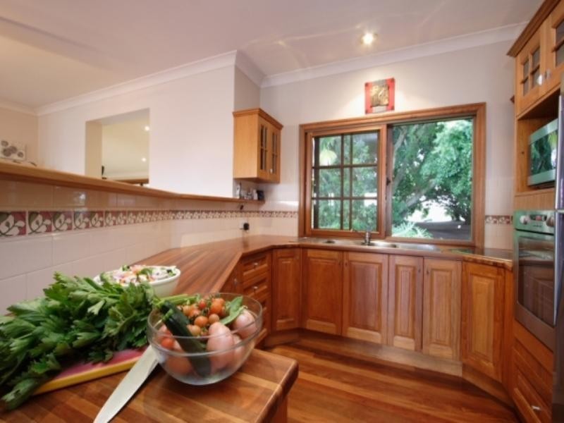 16 Gilbert Street, Buderim QLD 4556