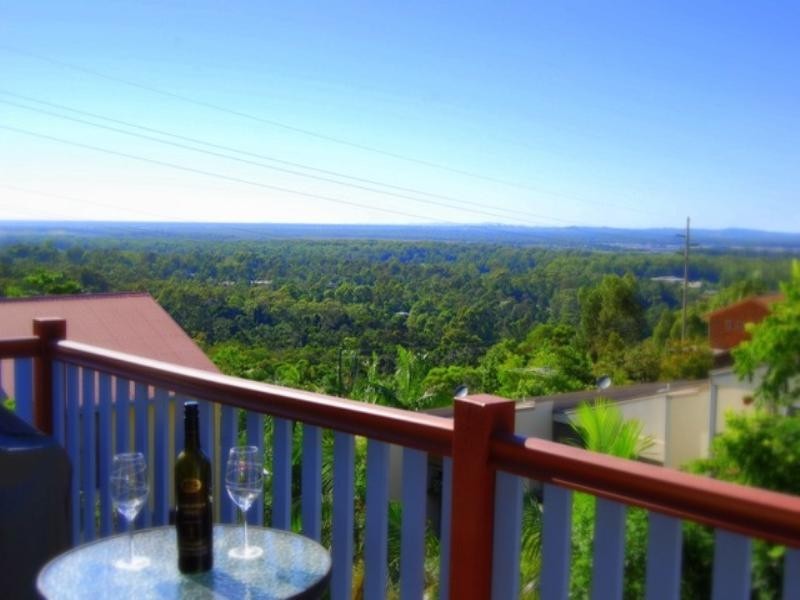 4/5 Barnes Drive, Buderim QLD 4556