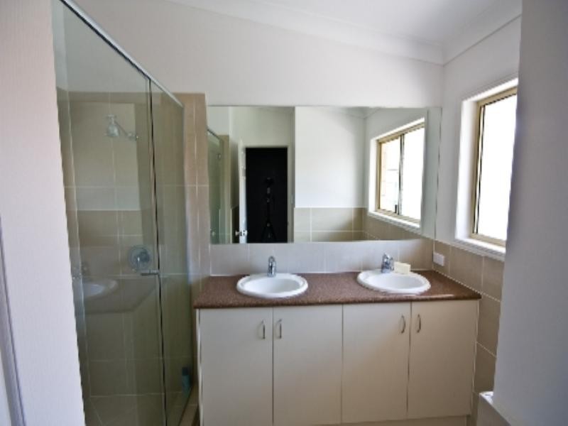 7 Statesman Circuit, Sippy Downs QLD 4556