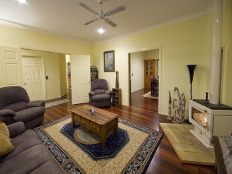 420 Glenview Road, Glenview QLD 4553