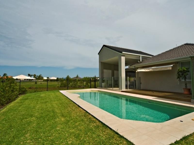 19 Sandleigh Crescent, Sippy Downs QLD 4556