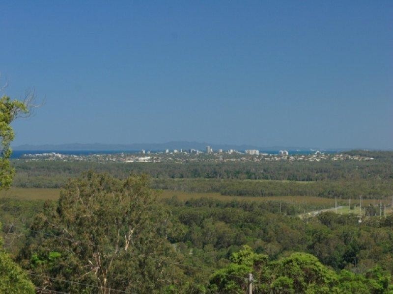 6 Village Place, Buderim QLD 4556