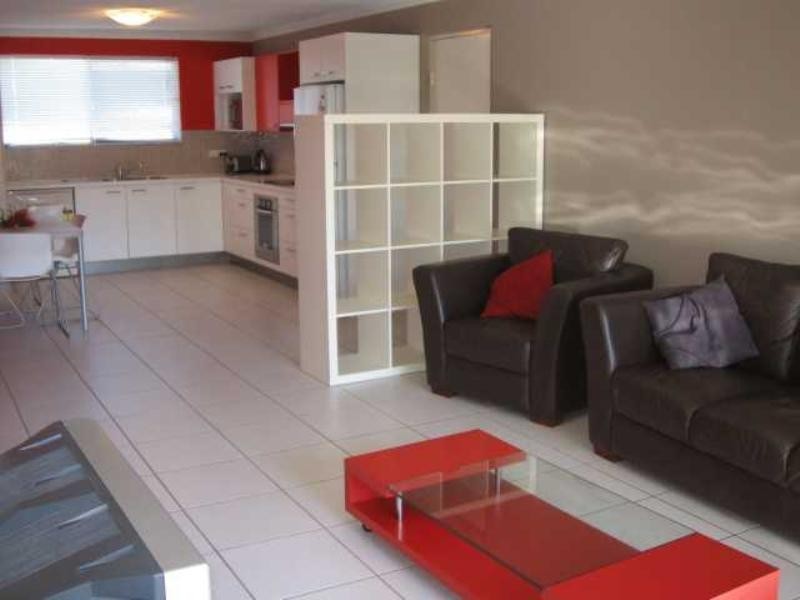 4/31 Goonawarra Drive, Mooloolaba QLD 4557