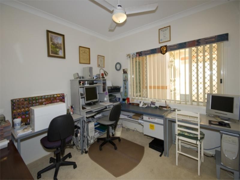 1 Sunburst Court, Mountain Creek QLD 4557