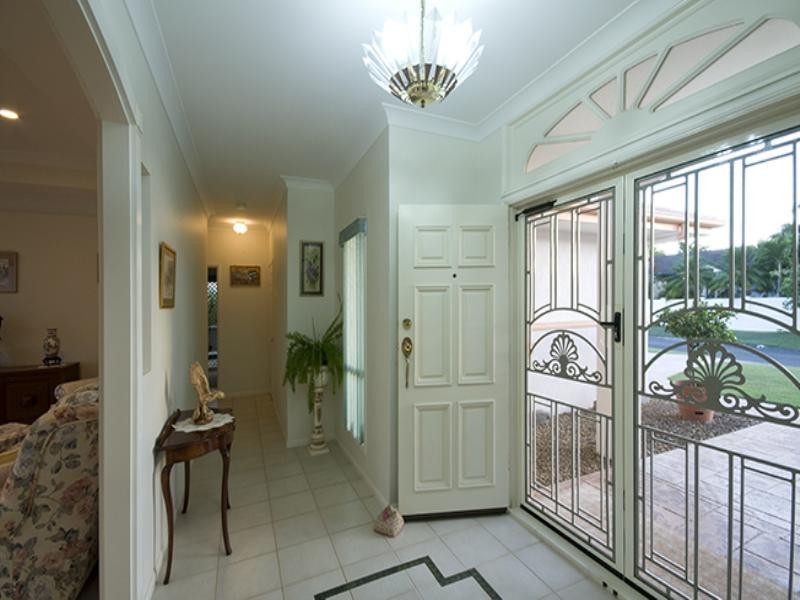 1 Sunburst Court, Mountain Creek QLD 4557