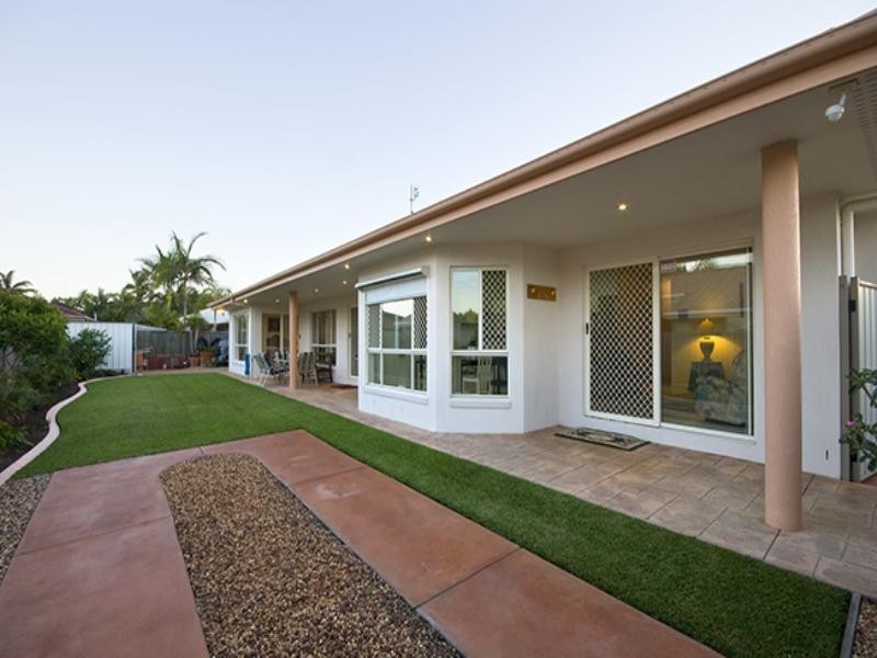 1 Sunburst Court, Mountain Creek QLD 4557