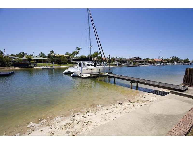 2 Muringo Court, Minyama QLD 4575