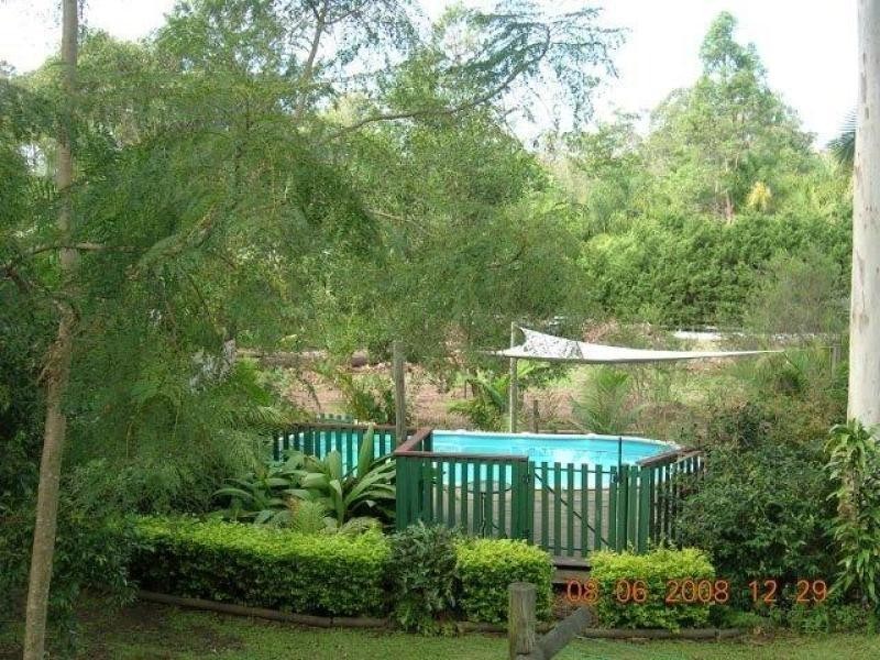 14 Julia Court, Glass House Mountains QLD 4518