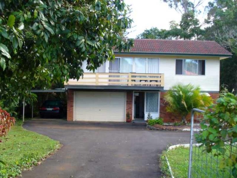 11 Gloucester Road, Buderim QLD 4556