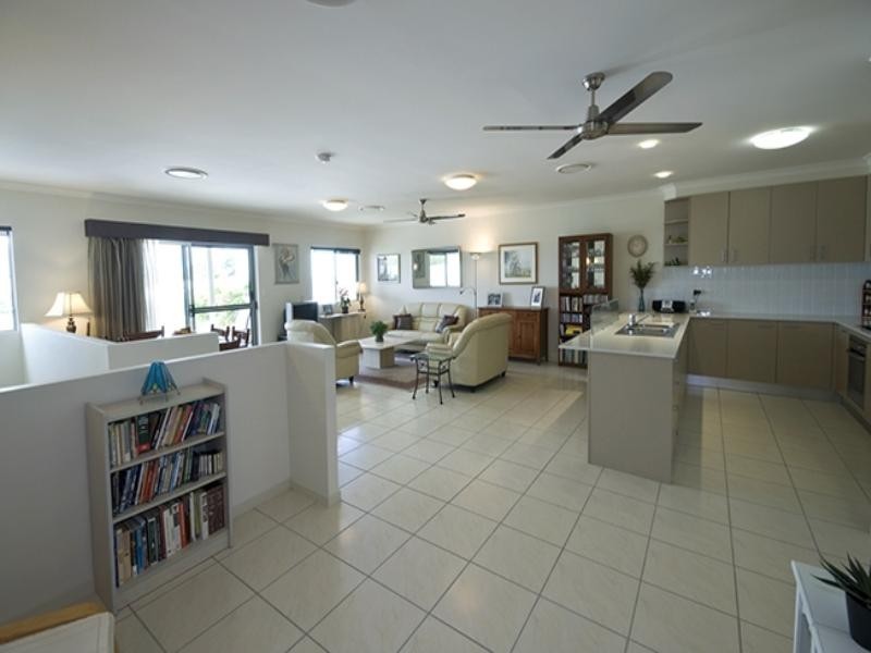 19 ‘Poinciana on Buderim’ 106 Burnett Street, Buderim QLD 4556