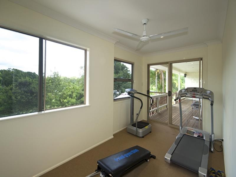 449 Glenview Road, Glenview QLD 4553