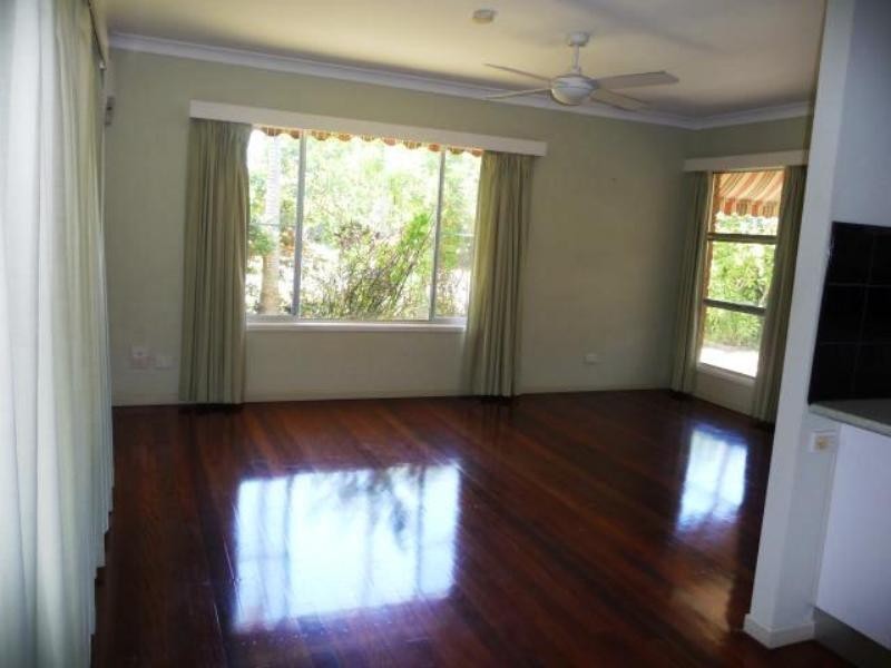 17 Broadwater Avenue, Maroochydore QLD 4558