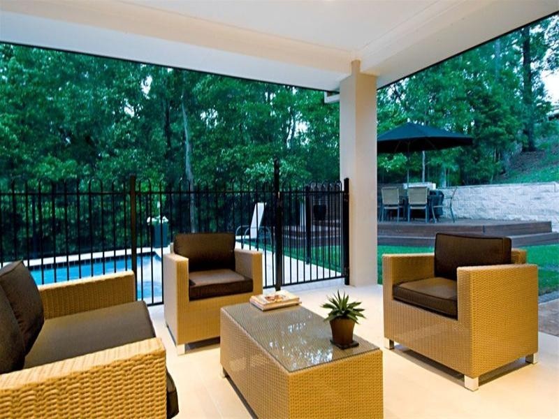 6 Sarah Court, Tanawha QLD 4556