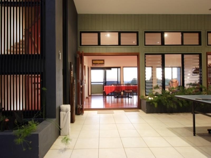 6 Village Place, Buderim QLD 4556