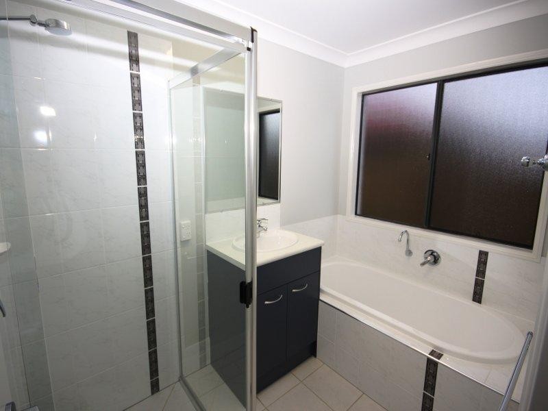 28 Birchgrove Street, Sippy Downs QLD 4556