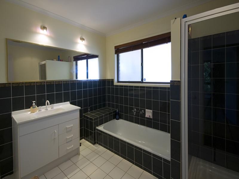 33 Kerenjon Avenue, Buderim QLD 4556