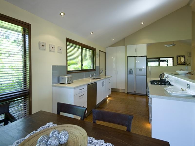 33 Kerenjon Avenue, Buderim QLD 4556