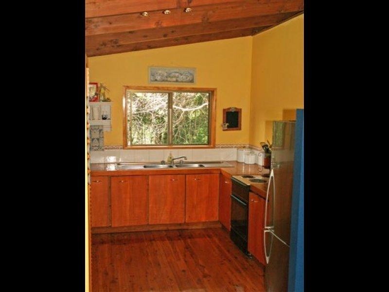 36 Edwin Road, Buderim QLD 4556