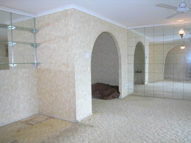 10 Napalle Street, Warana QLD 4575