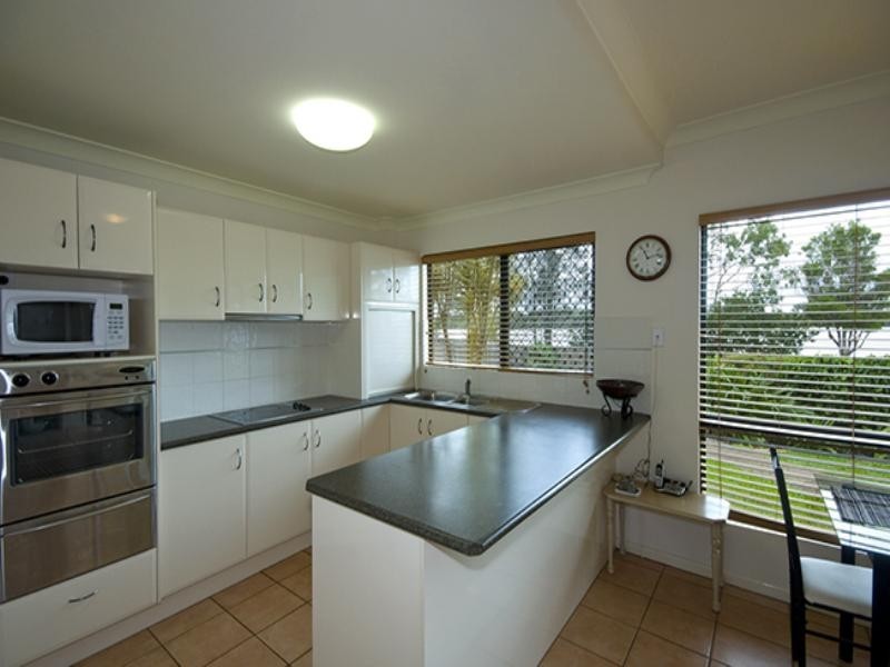 4/91 Bradman Avenue, Maroochydore QLD 4558