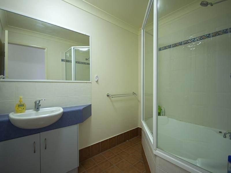 4/91 Bradman Avenue, Maroochydore QLD 4558