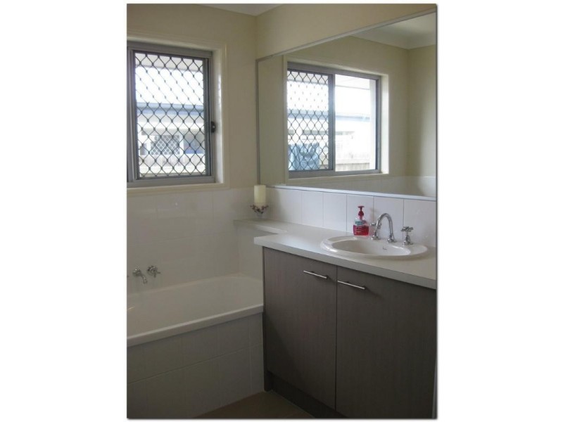 28 Ribbonwood Street, Sippy Downs QLD 4556