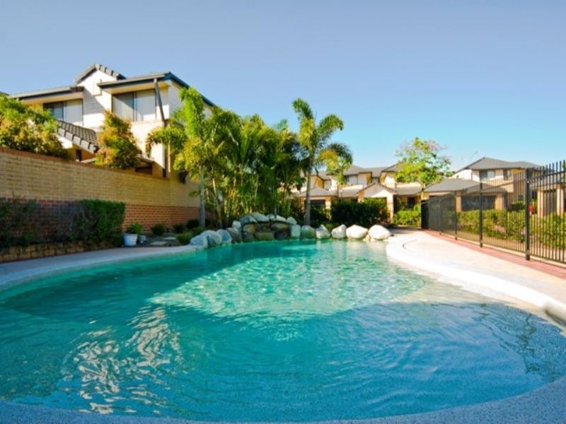 24 “Parklake Terraces” 2 Springhill Drive, Sippy Downs QLD 4556