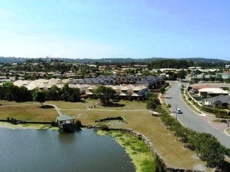 24 “Parklake Terraces” 2 Springhill Drive, Sippy Downs QLD 4556
