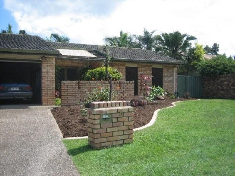 5 Poplar Place, Mooloolaba QLD 4557