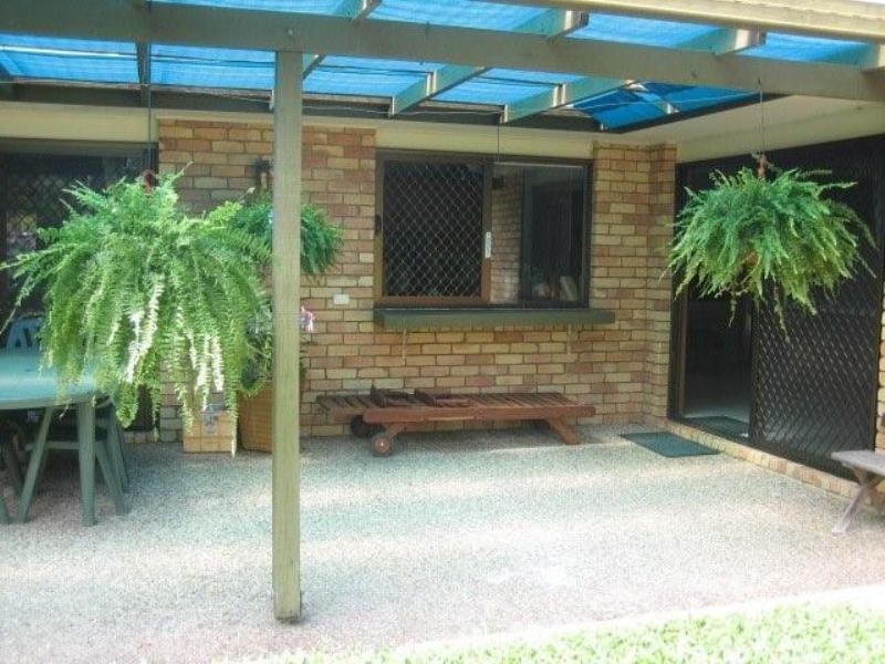 5 Poplar Place, Mooloolaba QLD 4557