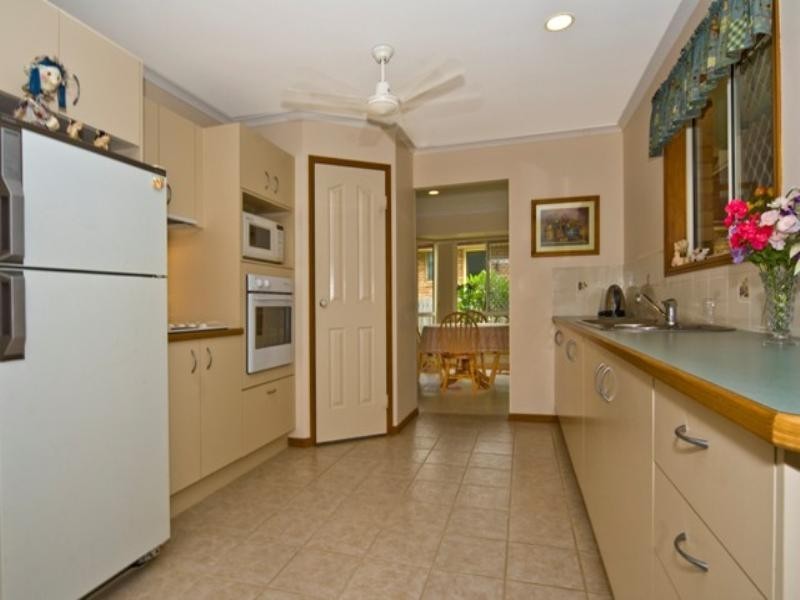 18 Kolora Place, Palmwoods QLD 4555